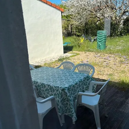 Ferienhaus Domaine Familial- 3 Privatifs- 13 Pers- Jardin Et Parking Gratuit